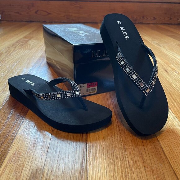 Shoes - Black Rhinestone Flip Flops Womens Size 7.5